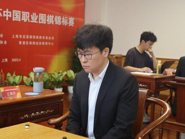 久久久久中文字幕亚洲精品
