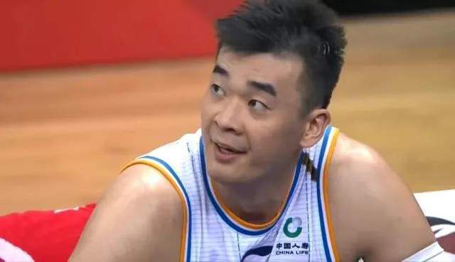 双性粗暴h强迫